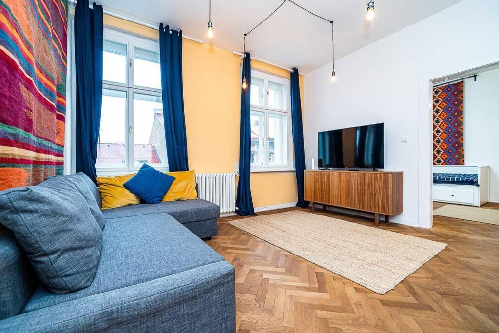 Elegant, Modern, 2-Bed Flat By Museum Of Prague Apartment Exterior photo